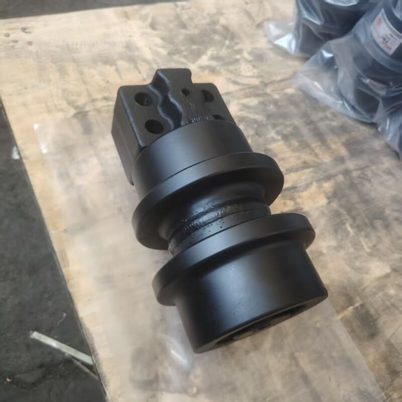 High-Quality Cost-Effective Carrier Rollers for KOMATSU PC200-7/PC210LC-7 (22U-30-00020, 22U-30-00021).